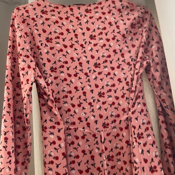 Cute floral dress - Picture 4 of 4